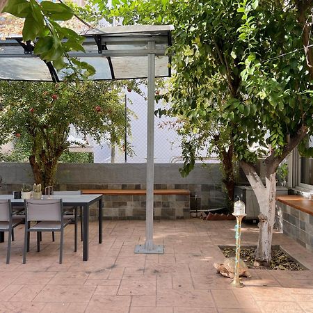 דירות אתונה Historic Center Getaway 10'Walk To Acropolis Hill מראה חיצוני תמונה